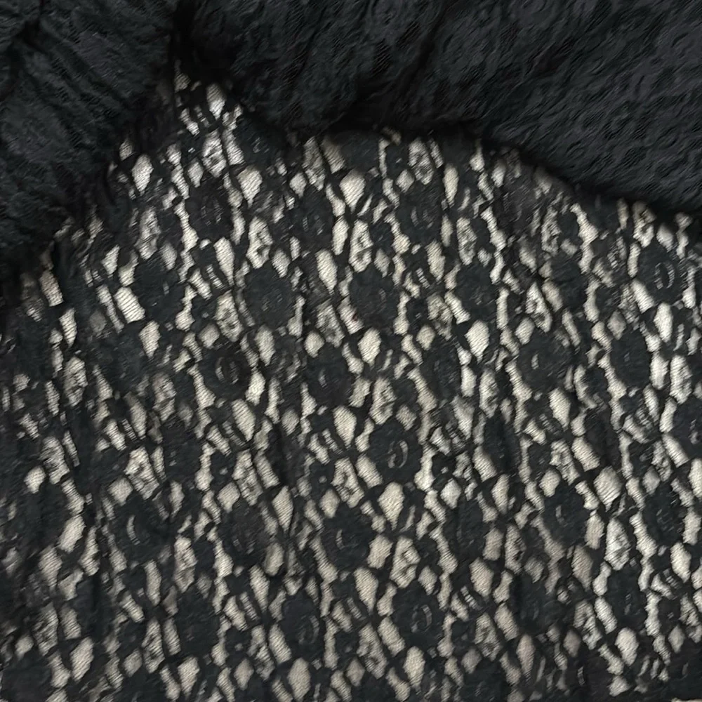 Vintage Express Tricot
All Lace Black Midi Skirt Size L NWT - Picture 9 of 12